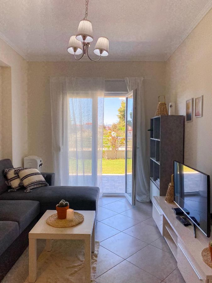 Neroli Apartments 니키티 외부 사진
