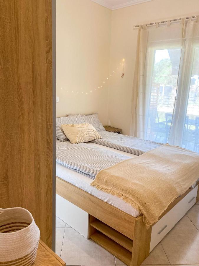 Neroli Apartments 니키티 외부 사진